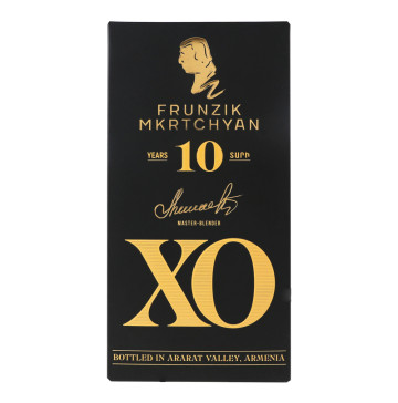 Бренді 0.5л 40% вірменський марочний 10 років Frunzik Mkrtchyan PBF к/у