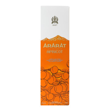 Напій алкогольний міцний Apricot Ararat 30% к/у 500мл