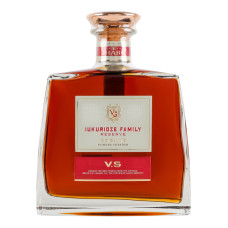 Коньяк 0.7л 40% ординарний 3 зірки V.S Iukuridze Family Reserve Shabo пл