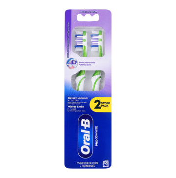 Щітка зубна середньої жорсткості Відбілювання Pro-3D White Oral-B 2шт