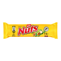 Цукерка з цілими лісовими горіхами Nuts м/у 42г