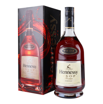 Коньяк 0.7л 40% V.S.O.P. Privilege Hennessy к/у