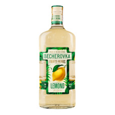 Настоянка лікерна на травах Becherovka Lemond 20% с/пл 500мл